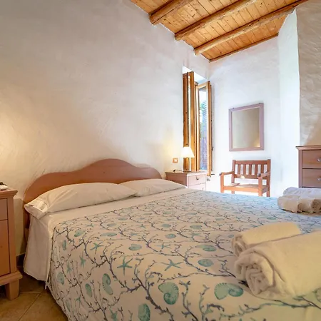 Farm stay Agriturismo Hibiscus Isola di Ustica